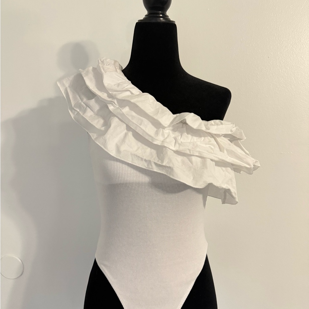 Zara White One-Shoulder Ruffle Bodysuit - Picture 2 of 7